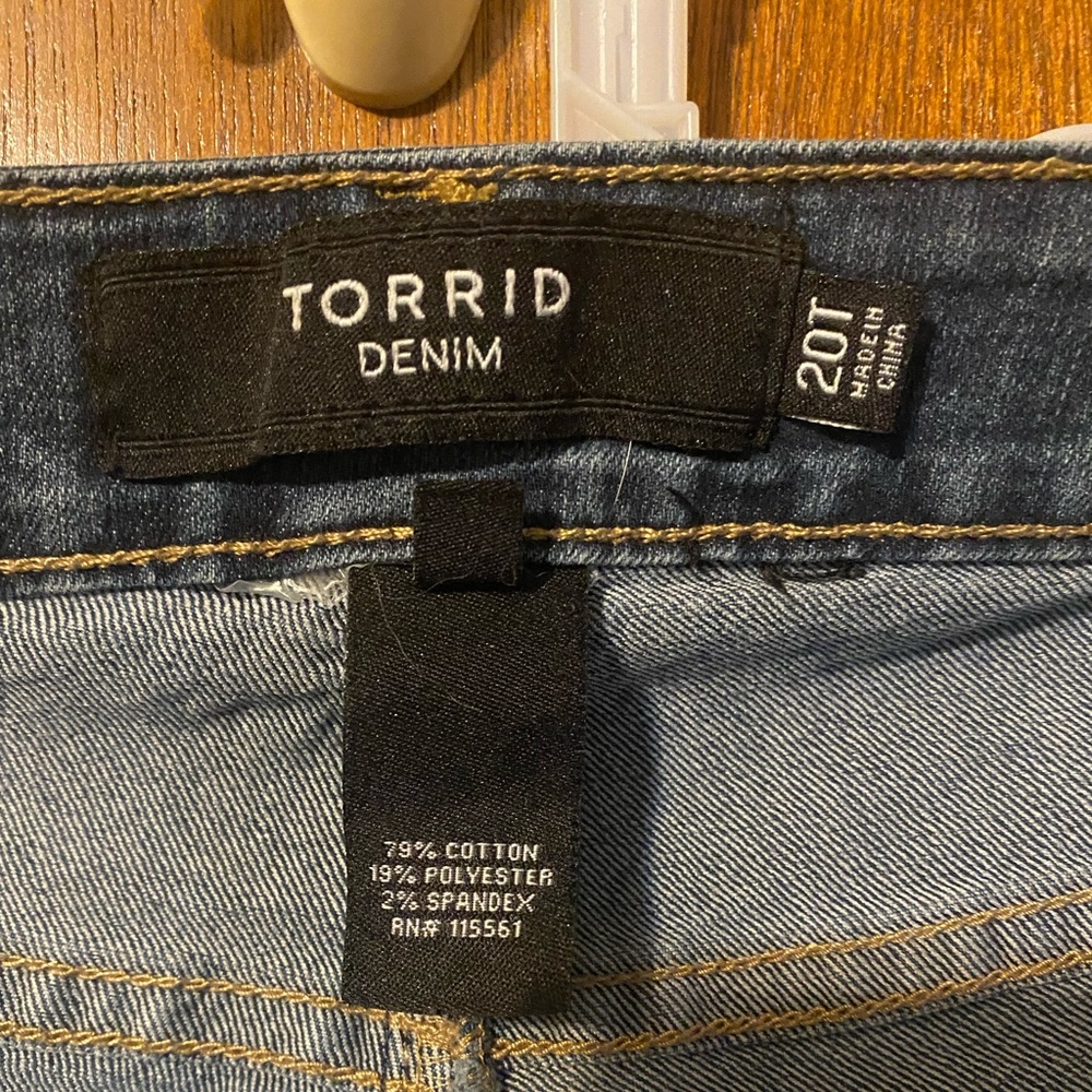Torrid size 20 tall long
